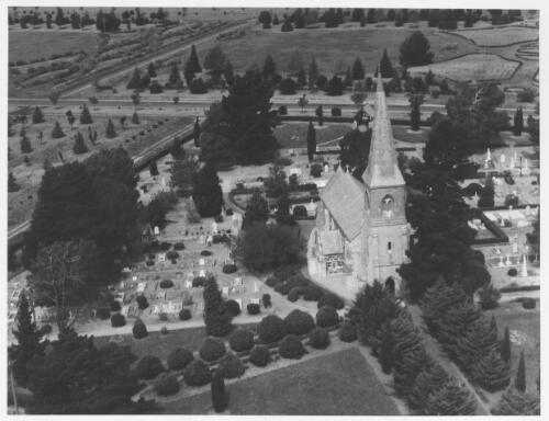 [Photograph of St. John's Anglican Church, Reid, and its cemetery, Canberra, A.C.T., c. 1939] [picture]