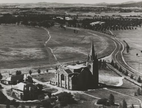 [Photograph of the Church of St. Andrew, Forrest, Canberra, A.C.T., c. 1939] [picture]