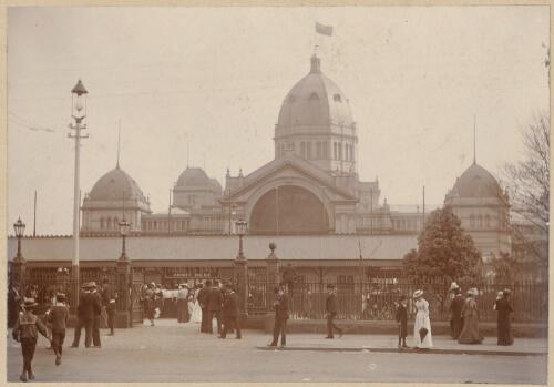 [Melbourne Exhibition building, 1900] [picture]