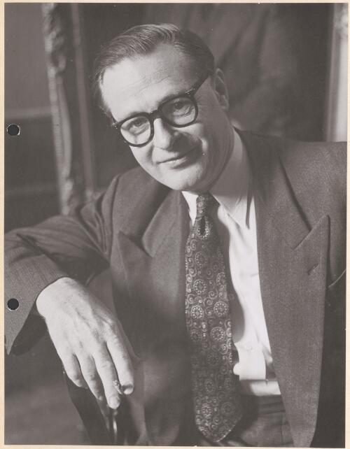 Portrait of William Dargie, Australian artist, 1953 [picture] / Australian official photograph by Cliff Bottomley