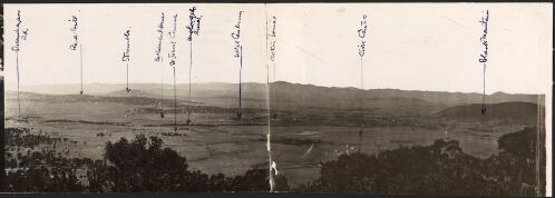 [Panorama of the site for Canberra taken from Mt. Ainslie, 1910s] [picture] / [Frank H. Boland]