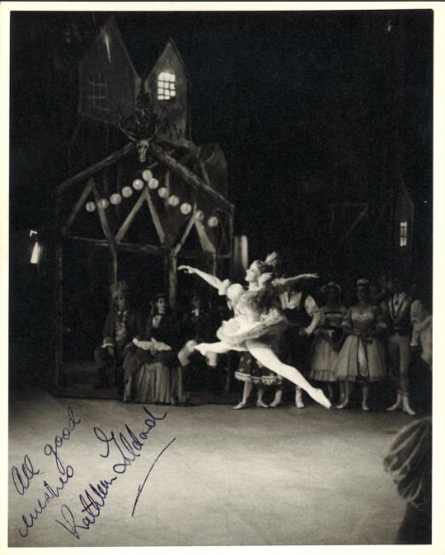 Australian Ballet performance of Coppelia, act III, starring Kathleen Geldard as Dawn, 1963 [picture] / Walter Stringer