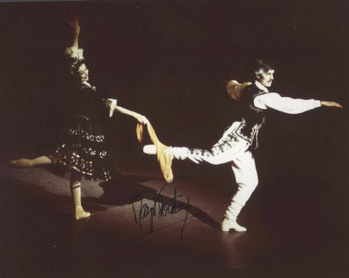 Australian Ballet performance of The Merry Widow, starring Margot Fonteyn and John Meehan, 1977, [3] [picture] / Walter Stringer