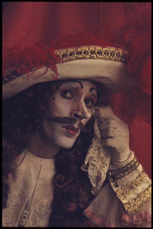 Colin Peasley as Gamache in the Australian Ballet production of Don Quixote, Melbourne, April 1970 [transparency] / Walter Stringer