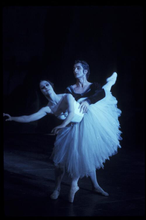 Marilyn Rowe as Giselle and Garth Welch as Albrecht in Act II of the Australian Ballet production of Giselle, 1973 [4] [transparency] / Walter Stringer