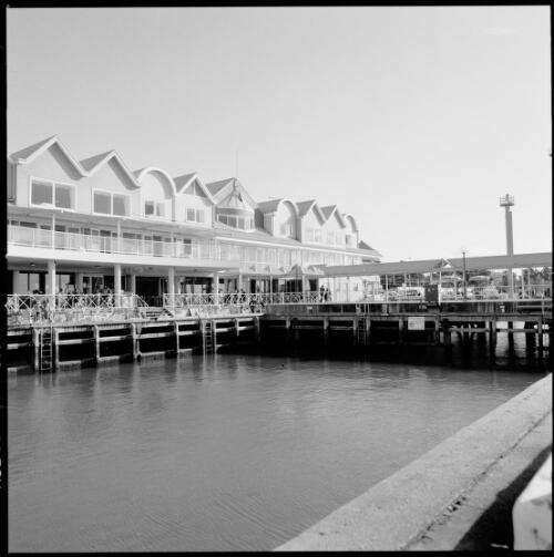 [View of the Blue Water Pizza restaurant on the Newcastle wharf, NSW] [picture] / [Loui Seselja]