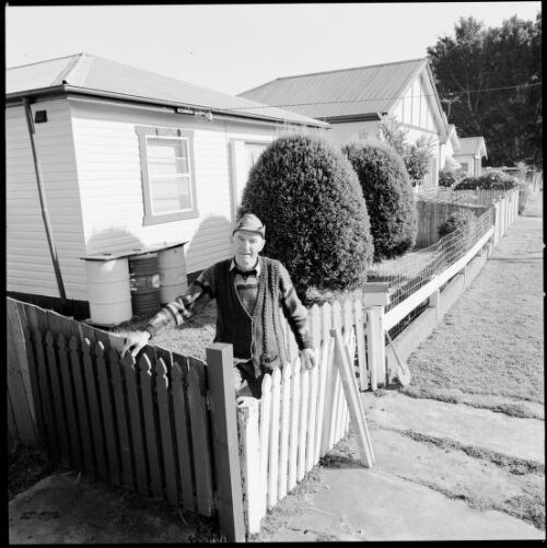 [Duro Markovic in front of his home in Mayfield, New South Wales] [picture] / [Loui Seselja]