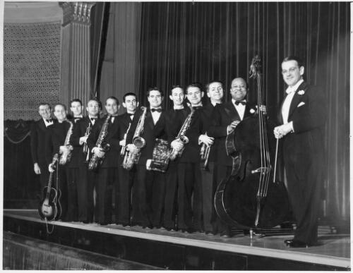 Reg Lewis and the Prince Edwardians at the Prince Edward Theatre, Sydney [picture]
