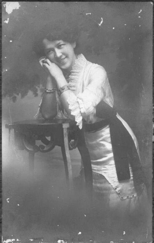 Portrait of Ellen Shing, Canterbury, N.S.W., 1914 [picture]