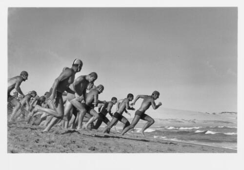 Beach racers, Wanda (Cronulla), 1960 [picture] / Jeff Carter