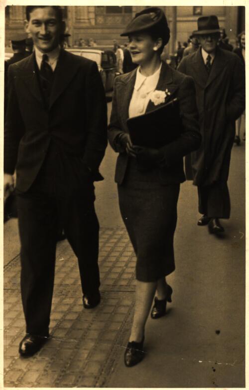 Arthur Tange and Marjorie Shann, Martin Place, Sydney, ca. 1939 [picture] / The Leicagraph Co