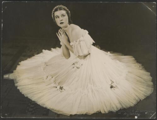 Moya Beaver, specialty dance with J.C. Williamson, 1940 [picture] / Raymond G. Sawyer