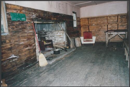 Bendora hut [interior], 3rd July, 1999 [picture] / photo Jim Hart