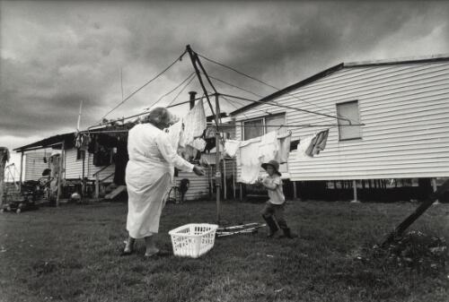 Clothesline, Ventura Station, Queensland, March 2003 [picture] / Peta Hill