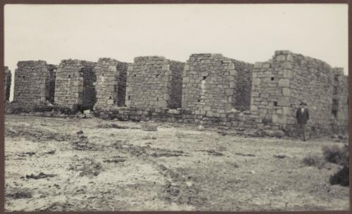 Remains of Strangways Springs hotel, South Australia, 1938 [picture] / Clarence Bernhardt