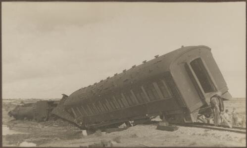 Central Australia Railway, 900 mile smash, [Northern Territory], 1936, 8 [picture] / Clarence Bernhardt