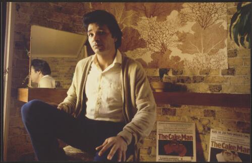 Robert Merritt at home, 1985 [picture] / Juno Gemes
