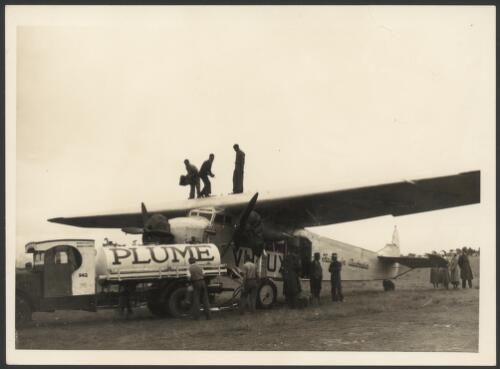 Faith in Australia, Avro X monoplane VH-UXX being fuelled ready for test flights, Richmond, New South Wales, 1933 [2] [picture]