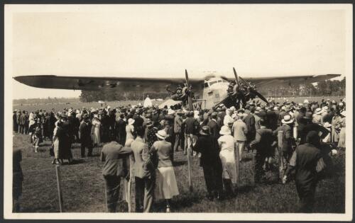Arrival of Faith in Australia, Avro X monoplane VH-UXX, at New Plymouth, New Zealand, December 1933 [picture]