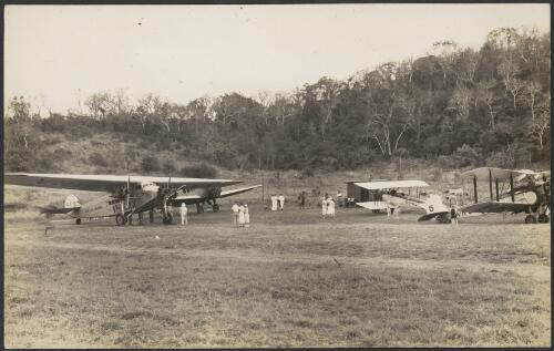 Faith in Australia, Avro X monoplane VH-UXX with one other monoplane and two biplanes, Port Moresby, 26 July 1934 [picture]
