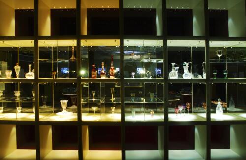 Display of wine decanters and glasses from the exhibition 'The wine experience' at the National Wine Centre, Adelaide, 14 July, 2002 [picture] / Damian McDonald