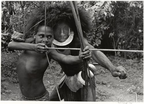 Dai and his grandson Kaleku, Gumine, Chimbu Province, Papua New Guinea, 1969 [picture] / Axel Poignant