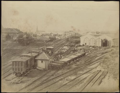 Redfern railway and Mortuary Station, Sydney [picture] / Charles Bayliss