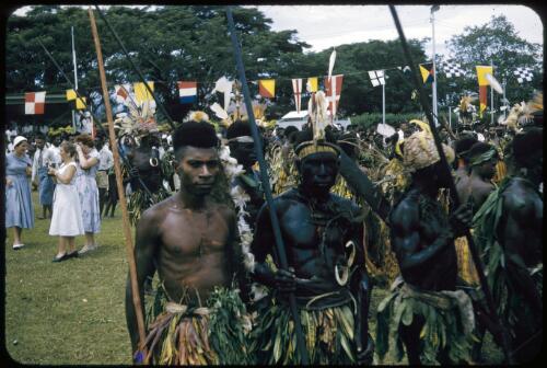 Sing-sing on Boxing Day at the Old Football Oval, Lae, between 1955 and 1960, [12] [transparency] / Tom Meigan