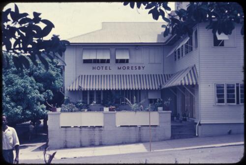 Hotel Moresby, Port Moresby, 1955 or 1956 [transparency] / Tom Meigan