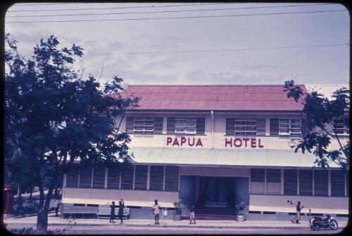 Papua Hotel, Port Moresby, 1955 or 1956 [transparency] / Tom Meigan