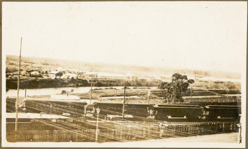 Passenger train at a Liverpool (?) Station, Sydney, 1916 [picture]