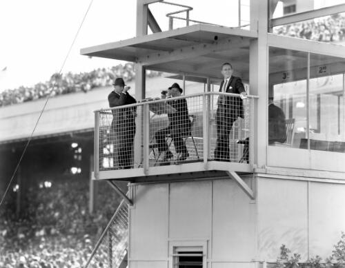 Judges box at Randwick, New South Wales, 1954 [picture] / Ern McQuillan