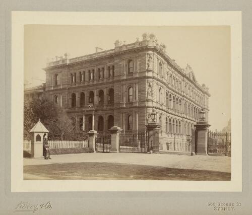 Colonial Secretary's Office, Sydney, ca. 1895 [picture] / Kerry & Co