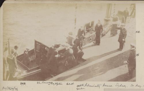 The arrival of H.R.H. the Duke and Duchess of Cornwall and York, Admiralty House, Sydney, 30 May 1901 [picture]
