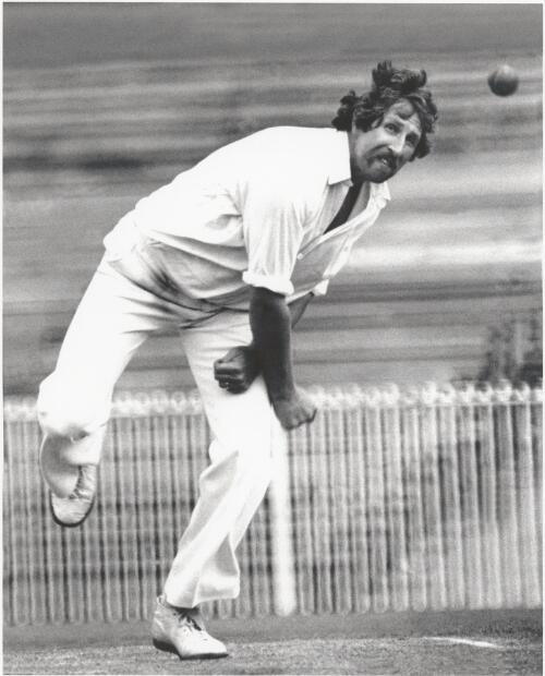 Max Walker bowling in a Sheffield Shield cricket match for Victoria against South Australia at the Melbourne Cricket Ground, 1976 [picture] / Bruce Postle