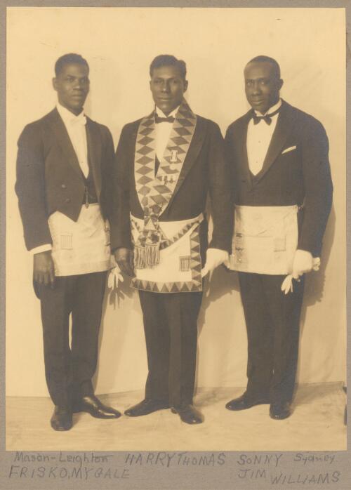 [Frisko Mygale [i.e. Frisco McGale], Harry Thomas and Sonny Jim Williams, African American boxers and Freemasons, Sydney] [picture]