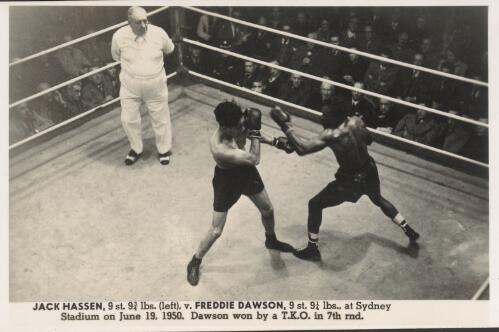 Jack Hassen, 9 st. 9 3/4 lbs., [versus] Freddie Dawson, 9 st. 9 1/4 lbs., at Sydney Stadium, on June 19, 1950 [picture]