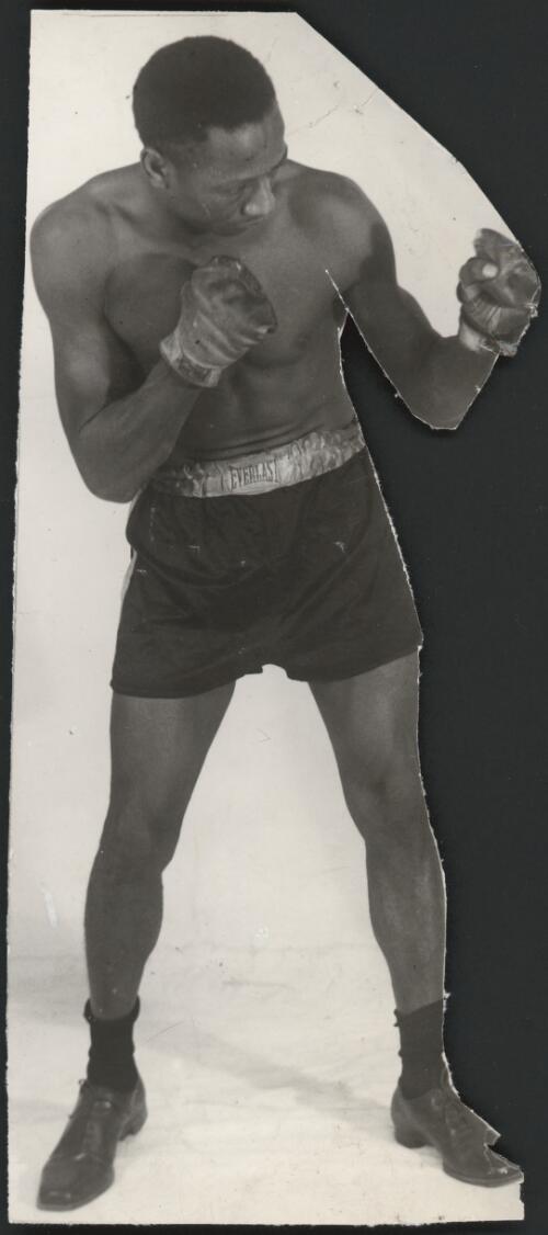 Portrait of boxer Tom Chester [picture]