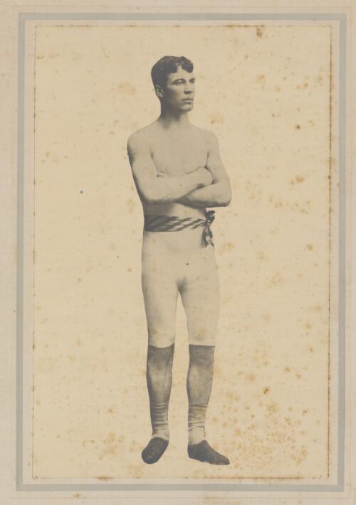 Portrait of an unidentified boxer, 14 [picture] / Milton C. Kent