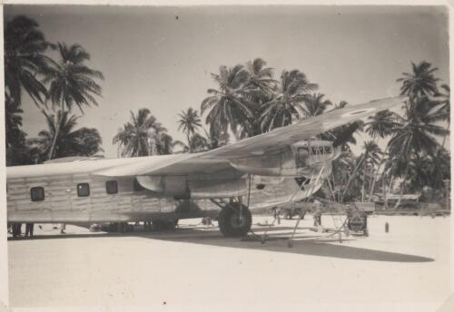 Avro York from the American Embassy in Singapore refuelling on West Island, Cocos Islands between 1952 and 1954 [picture] / Tom Meigan