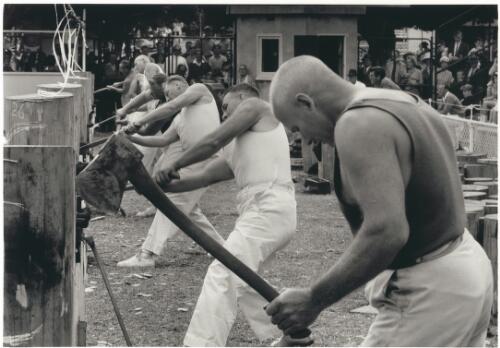 Tom Kirk, champion axeman, Sydney Easter Show,1965 [picture] / Jeff Carter