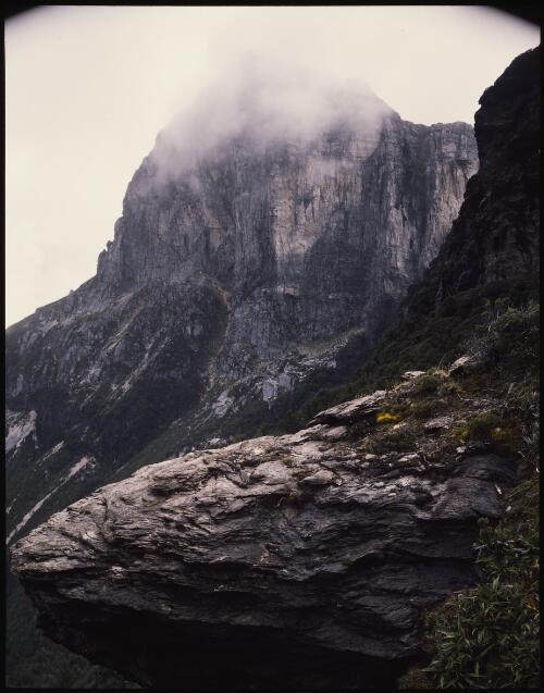 Clearing mist on Frenchmans Cap, Tasmania, 1989, 4 [transparency] / Peter Dombrovskis