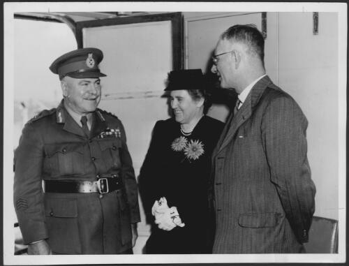 Prime Minister John Curtin and Elsie Curtin with General Blamey, leaving Sydney for the United States on board 'Lurline', 1944 [picture]
