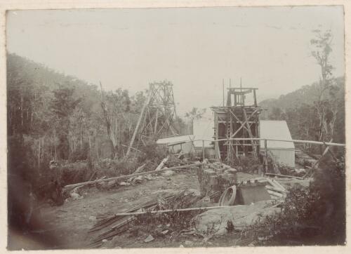 Building the battery at Easdown's mine, Mount Dromedary, New South Wales [picture]