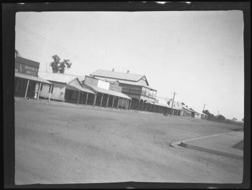 Main street of Cloncurry, Queensland, 1923 / Michael Terry