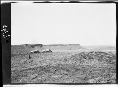 The expedition's arrival at the edge of Southesk Tablelands, Western Australia, 1925 / Michael Terry