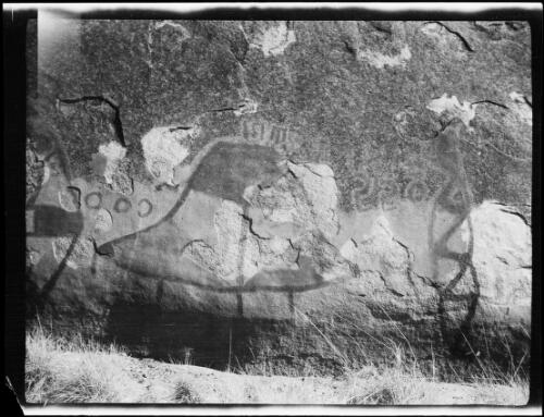 Aboriginal rock paintings at the Granites, Northern Territory, 1928, 2 / Michael Terry
