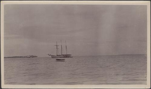 The schooner Ayesha, Cocos (Keeling) Islands, November, 1914 [picture]
