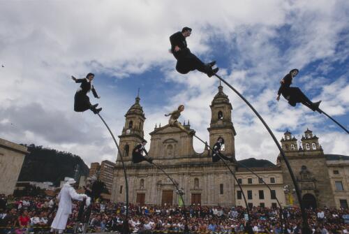 Strange Fruit performing Flight, Plaza de Bolivar, Bogota, Colombia, April 2000 [picture] / Tim Webster