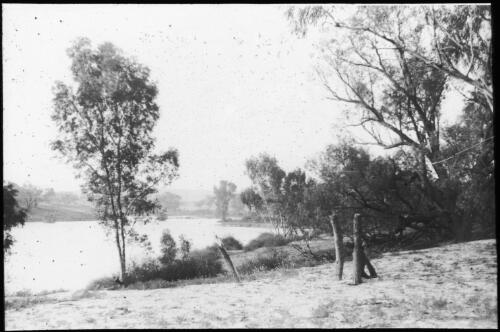 Cooper Creek, South Australia, 1935. Note: Burke & Wills died in this region in 1861 [picture]